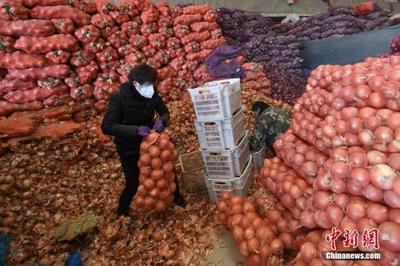 商务部:全国食用农产品市场价格连续9周回落